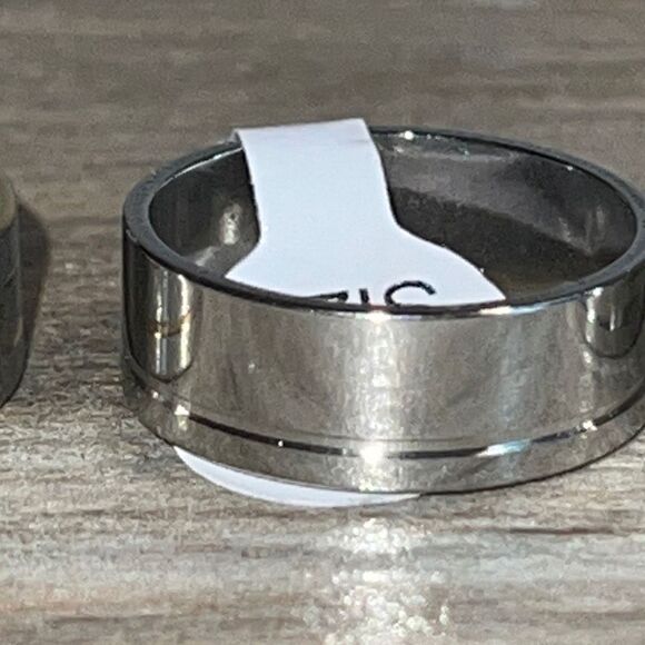 Men’s Brushed And Matte Stainless Steel Band Size 7.5 Set Of 3 - Picture 3 of 7